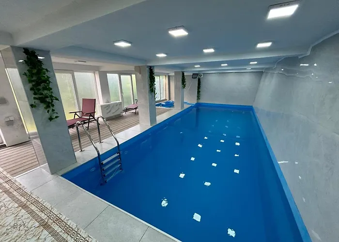 Cherry Apartments